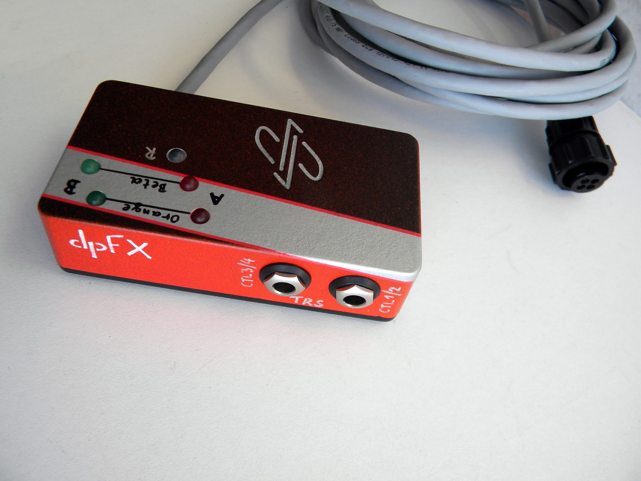 Rockerverb & Beta Lead controller dpFX Pedals