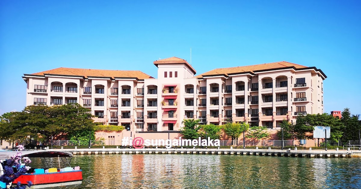 Menyusuri Sungai Melaka Dengan Bot Bersama Keluarga