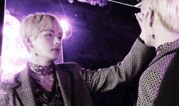 광고도 아닌데 구찌 광고라 불렸었던 방탄소년단 뷔...jpg | 인스티즈