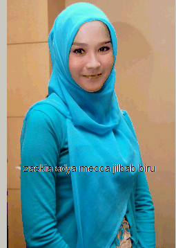 Model Hijabers Zaskia Adya Mecca Photo jilbab biru