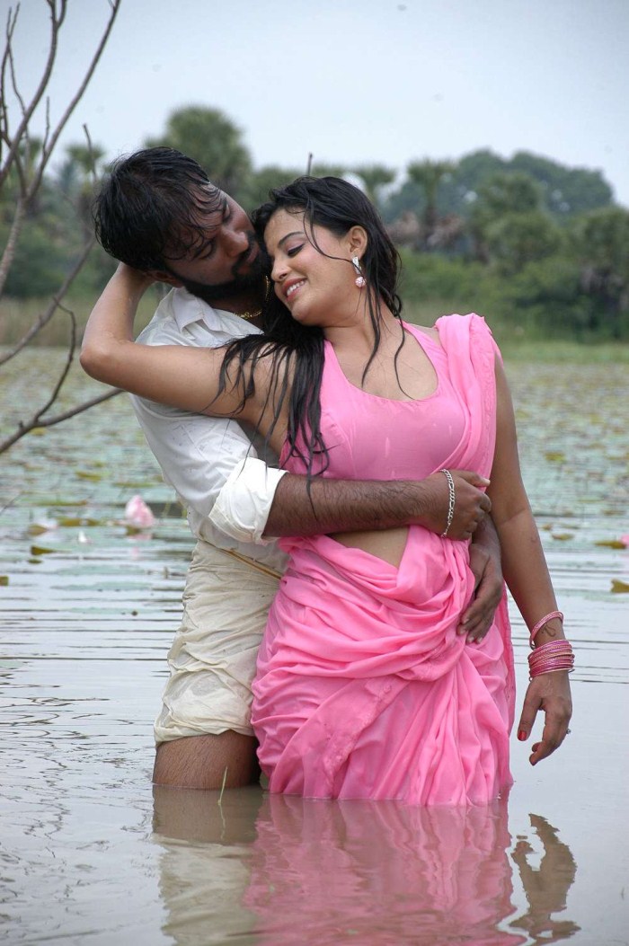 Latest Tamil Movie Stills, New Telugu Movie Photos: Sengadu Movie Hot