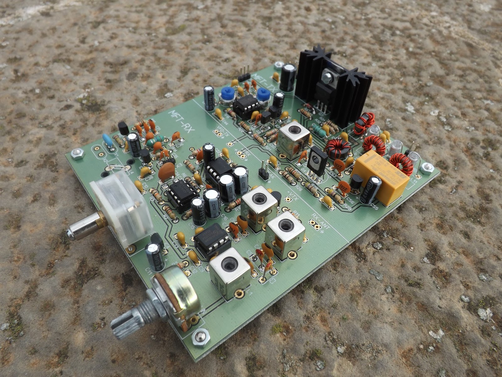 MFT40 / MFT20 DSB QRP Transceivers EA3GCY