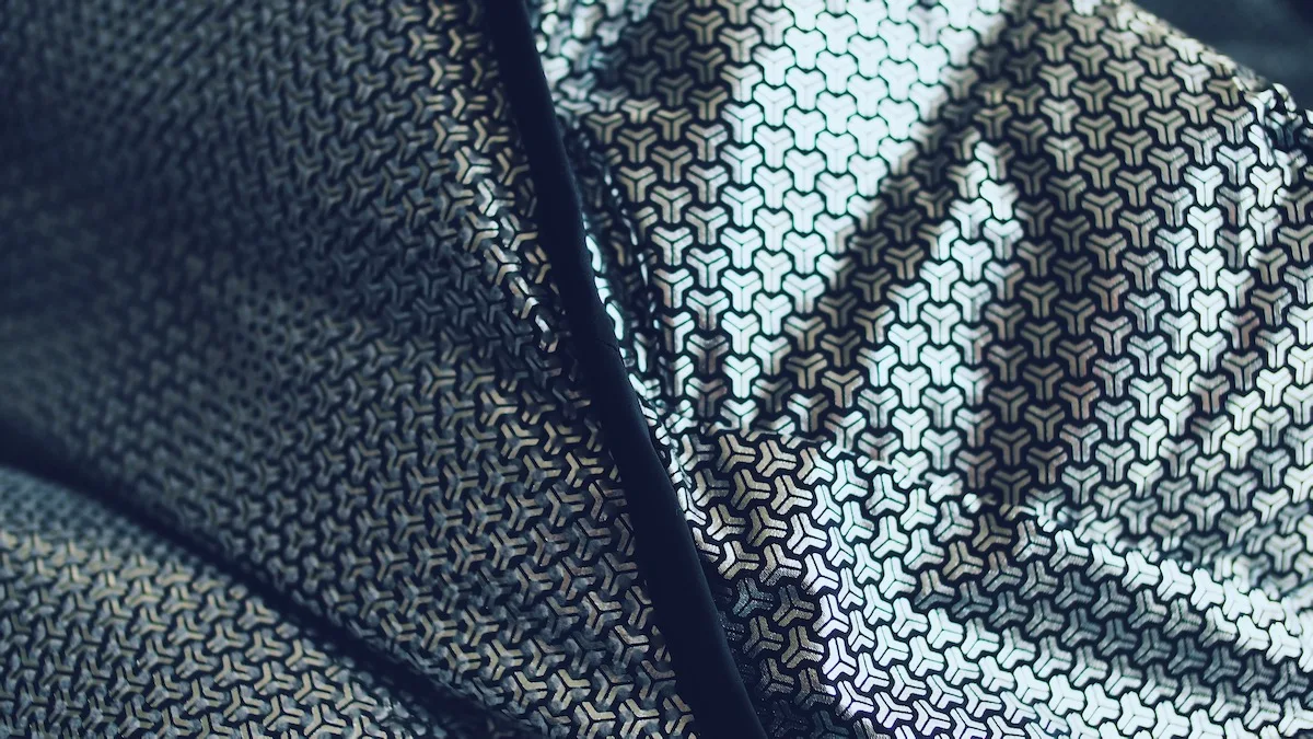 Columbia Sportswear feiert 10 Jahre OMNI-HEAT™ | Mein Closer Look auf die innovative Three Forks Black Dot Jacke mit OMNI-HEAT 3D