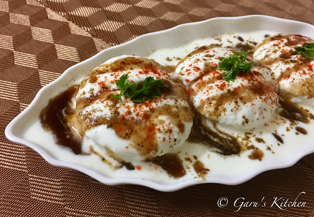 bread dahi vada recipe | instant dahi vada recipe | bread ke dahi bhalle recipe