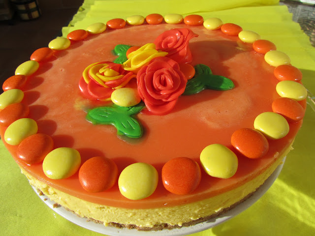  <strong>Tarta</strong> de <strong>caramelos</strong> naranja-limón 