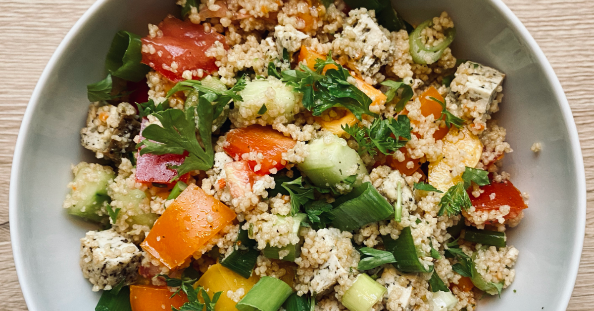 Sommerlicher Couscoussalat mit Tofu Basilico