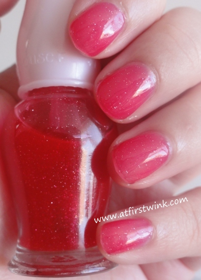 Etude House nail polish RD106 (red jelly)