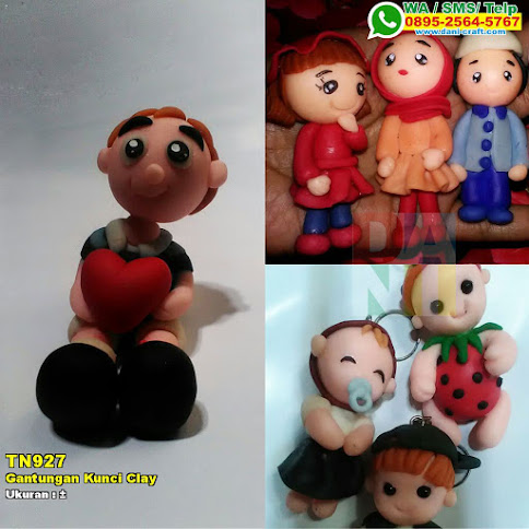 Gantungan Kunci Clay