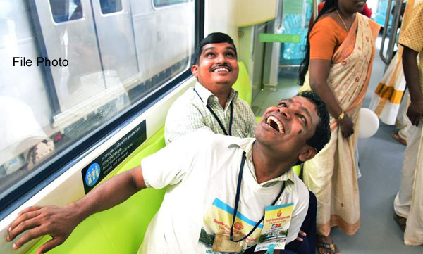 Kerala, Kochi, Metro Rail, Train, news, Top-Headlines, Kochi Metro service started.