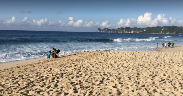 10 Foto Pantai Sendiki Malang Harga Tiket Masuk & Penginapan