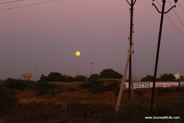 The White Desert - Ride from Pune to the Rann of Kutch, Gujarat