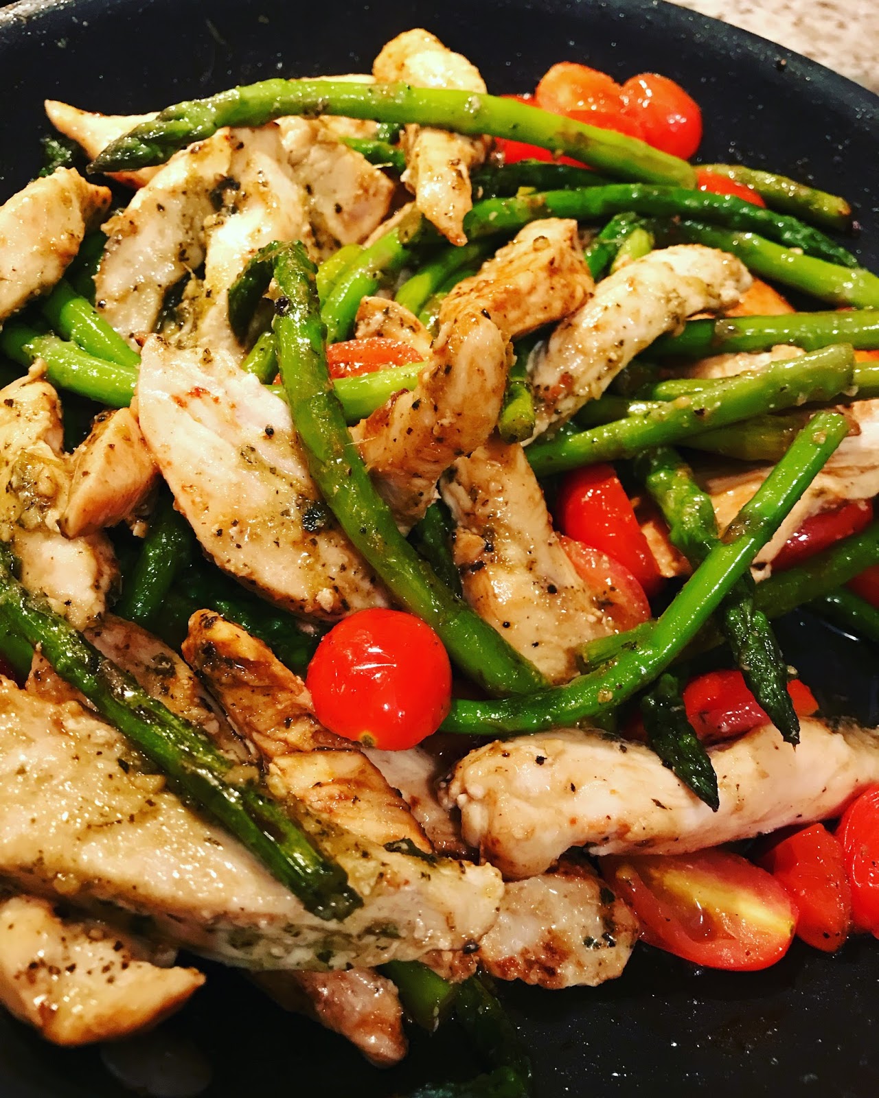 All You Need is a Dash of Pepper: Chicken Pesto & Veggies