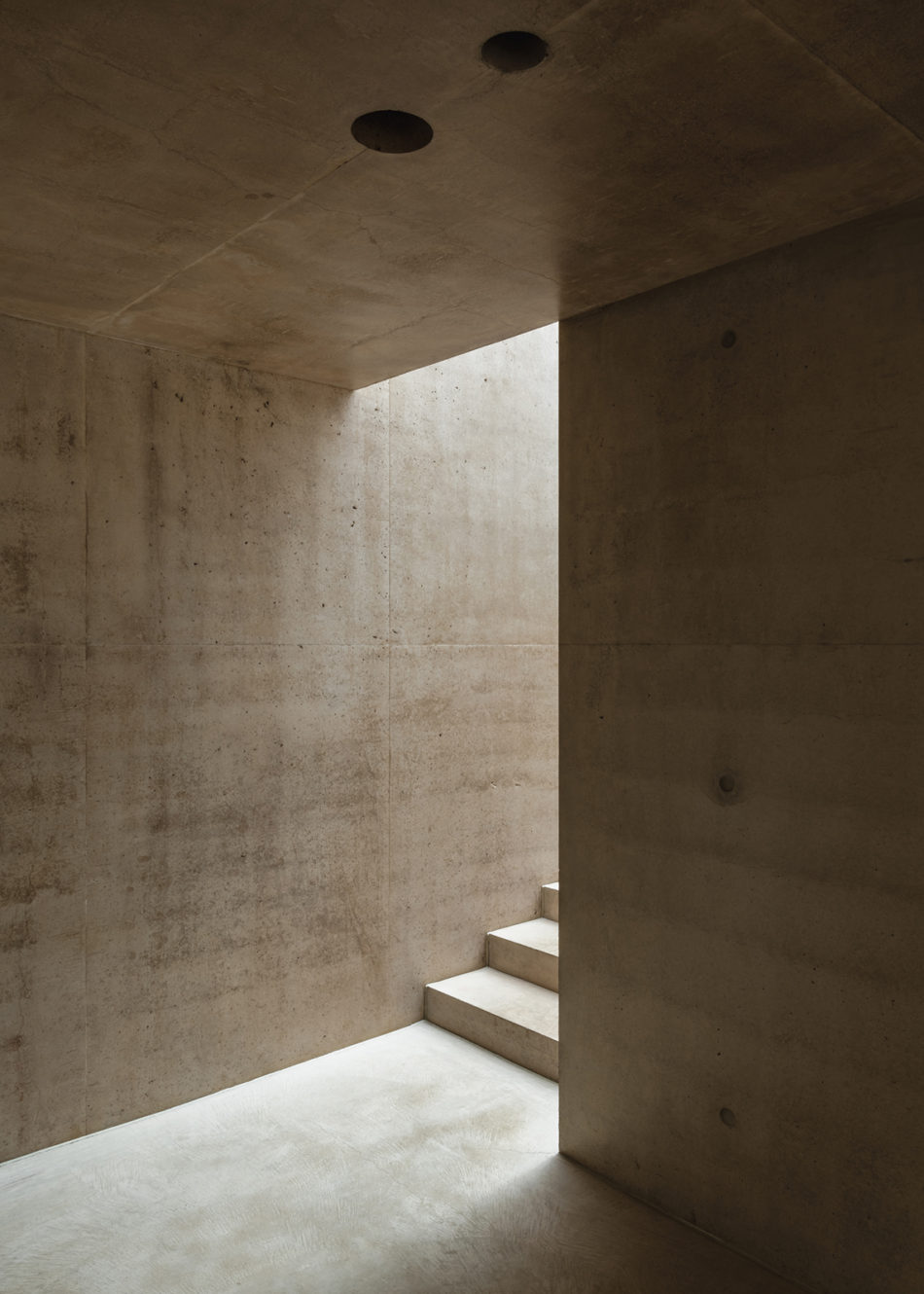 Décor Inspiration: Richard Found’s Ultra-modern Country House In The Cotswolds