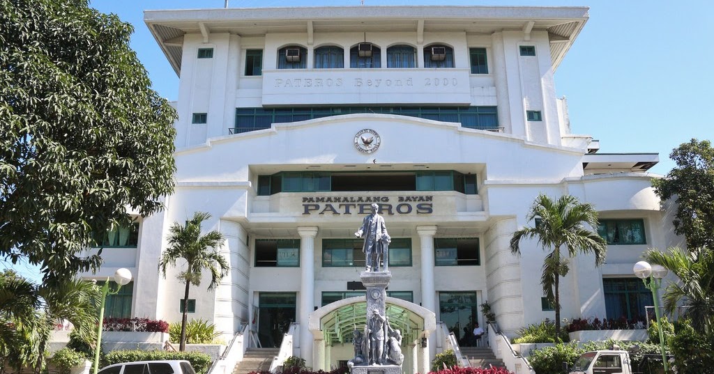 PATEROSTHE SMALL TOWN WITH A BIG HEART