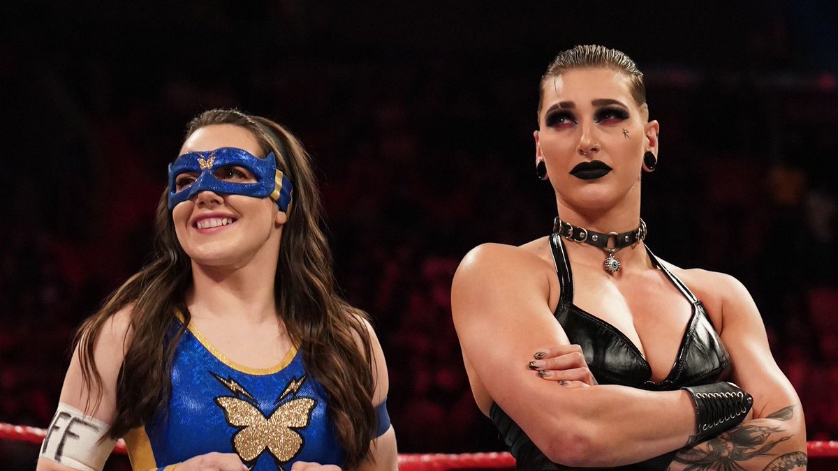 Nikki A.S.H. e Rhea Ripley conquistam o WWE Women’s Tag Team Championship