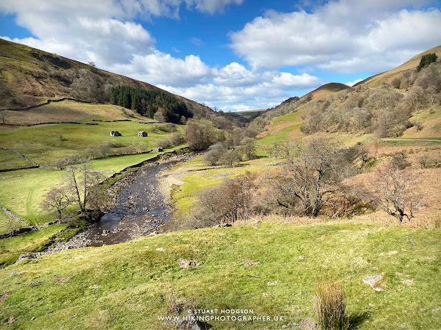 Keld muker walk circular river swaledale yorkshire dales wildflower meadow