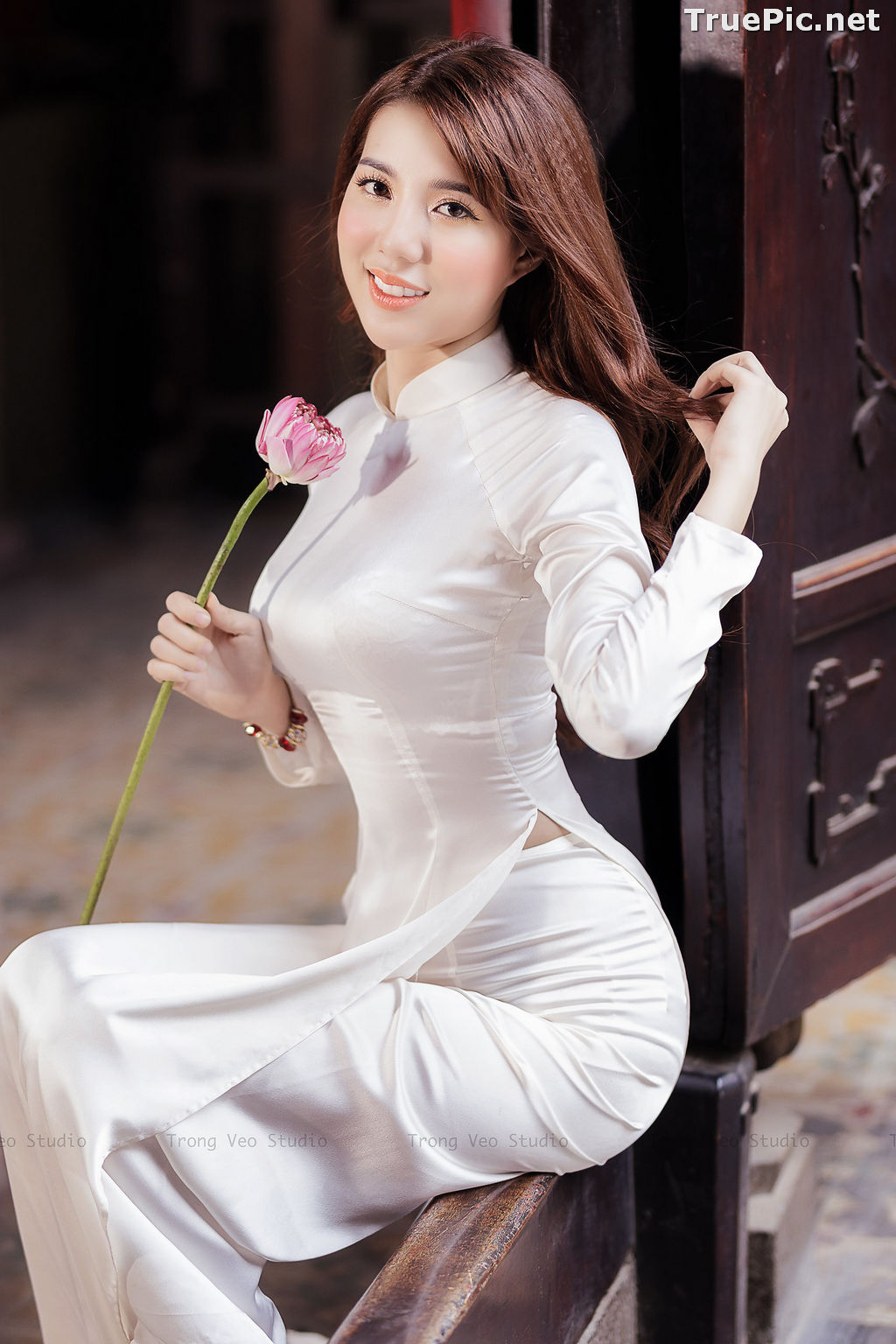 Image The Beauty of Vietnamese Girls with Traditional Dress (Ao Dai) #3 - TruePic.net - Picture-74