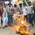 बढ़ती बिजली दरों को लेकर भाजपा का हल्ला बोल,  ऊर्जा मंत्री बी.डी. कल्ला का पुतला फूंक विरोध दर्ज किया