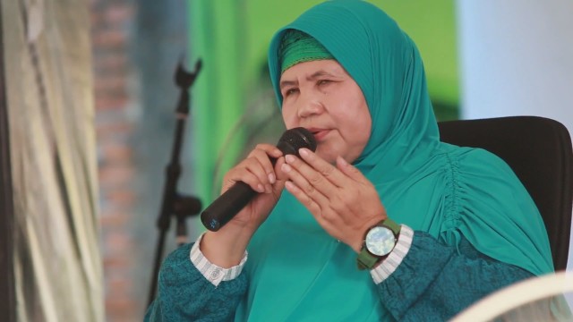 Innalillahi Mamah Dedeh Positif COVID-19, Lagi Dirawat di Rumah Sakit, Mohon Doanya Agar Segera Disembuhkan, Aamiin