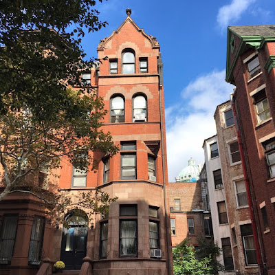 New York: Harlem, brownstone