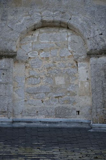Romaanse kunst en architectuur Eglise SaintPierre te Jouaignes (Aisne 02)
