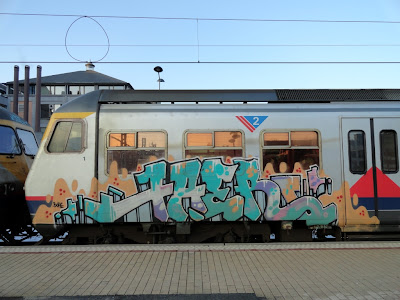 train graff