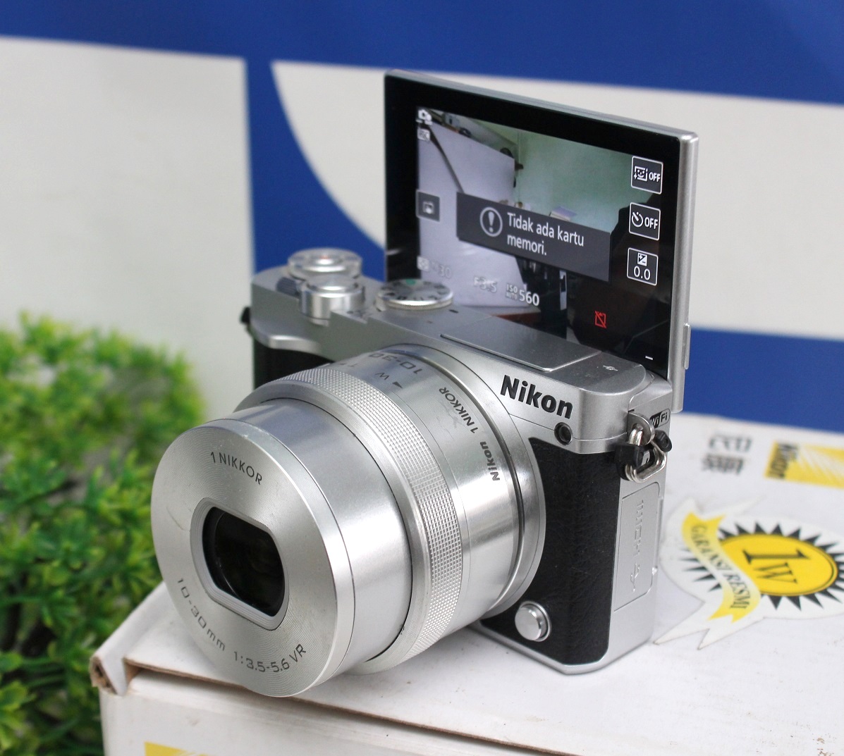Nikon J5 Kit 10-30mm | Jual Beli Laptop Second dan Kamera Bekas di Malang