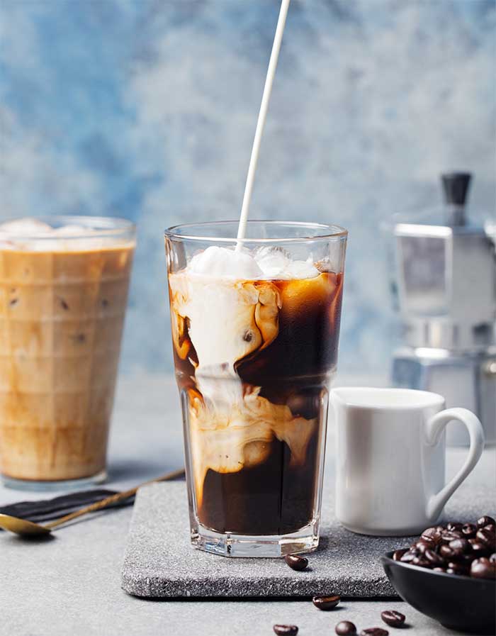 Skinny Iced Vanilla Latte Coffee Recipe Everything Pretty