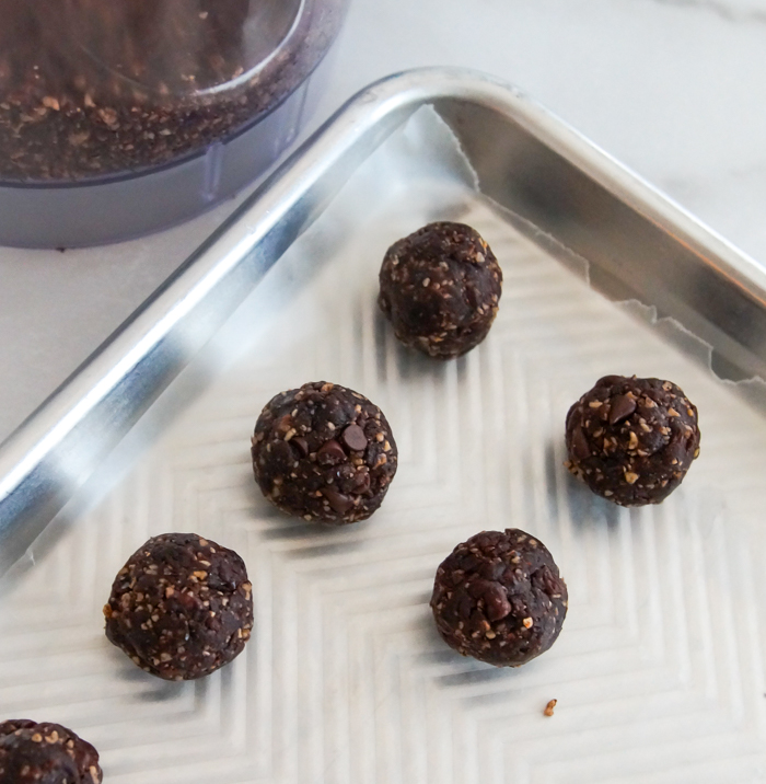 how to make Chocolate Brownie Energy Balls