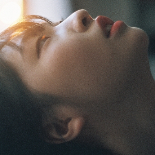 Bedroom – Sugar Coating – Single