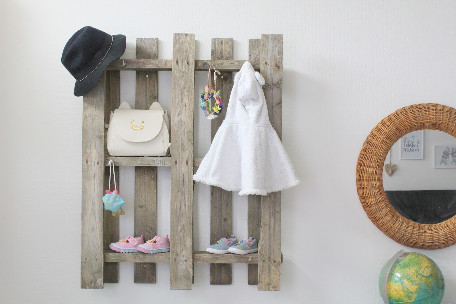 DIY Un Porte Manteau avec une Palette