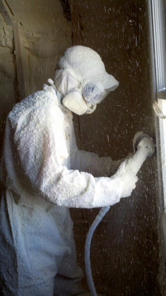 MEC&F Expert Engineers ISOCYANATES AND THE FOAM INSULATION DISASTER BASF Corporation, Bayer