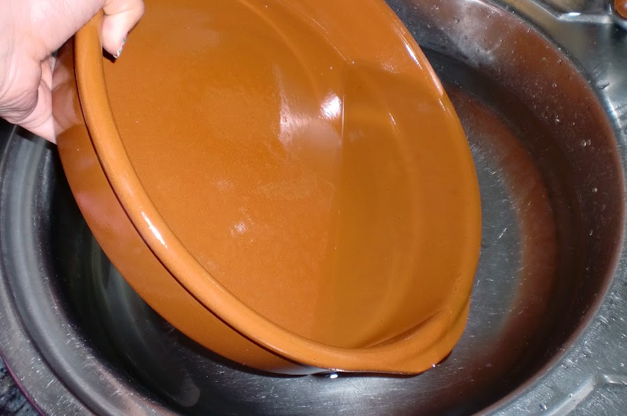 Cómo curar una olla de barro (mantenimiento y limpieza) Cocina