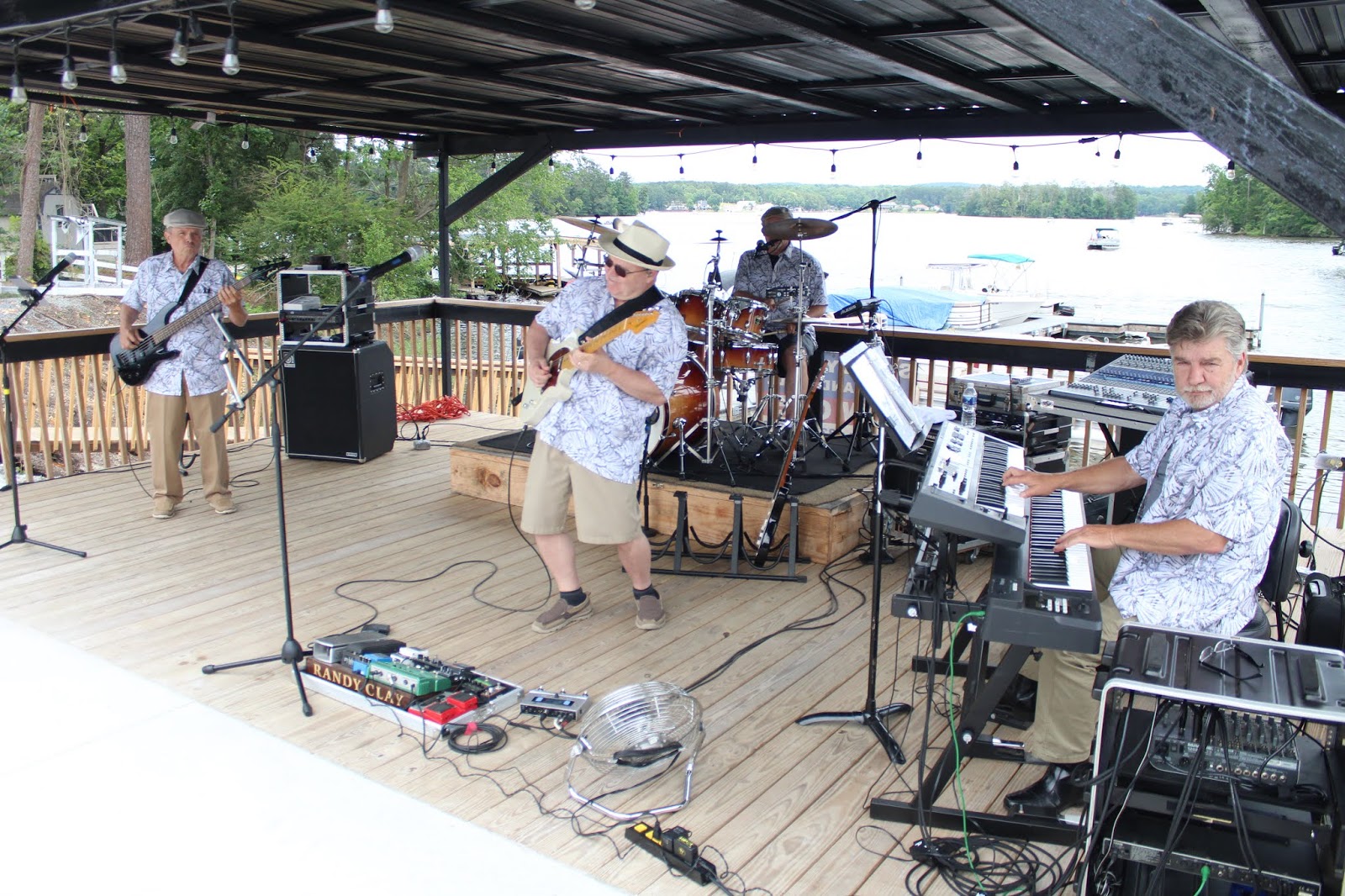 The Coston Chronicles: Randy Clay Band, Scallywag's, Badin Lake, NC
