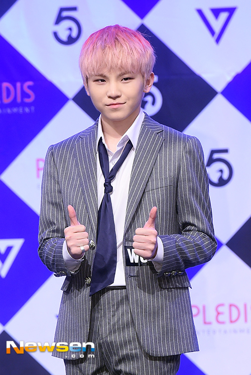 오늘자 세븐틴 쇼케이스 | 인스티즈