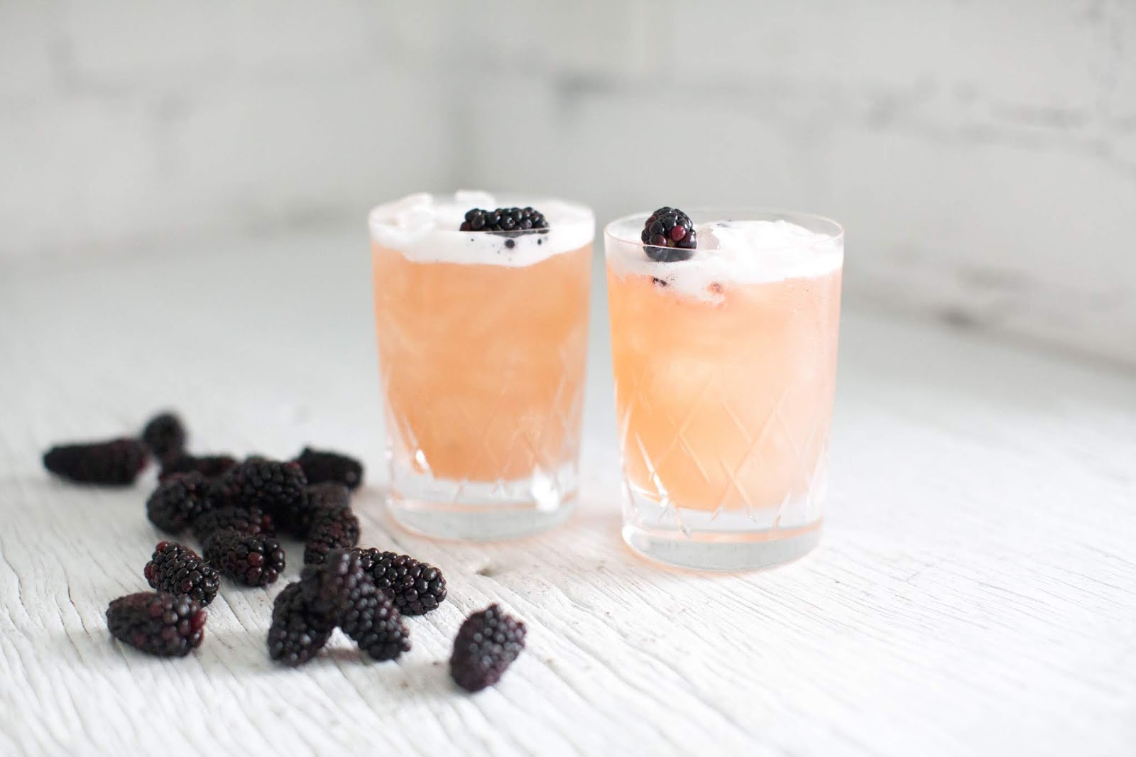Blushing Whiskey Sour healthydrink drinkrecipe smoothiehealthy cocktail