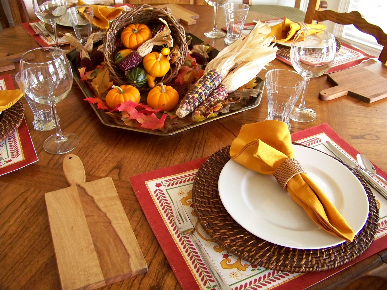 The Comforts of Home: Fall Table Setting