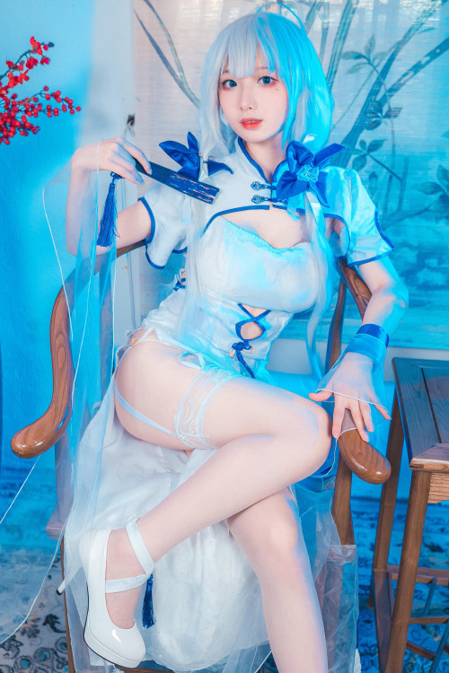 Read more about the article [封疆疆v] NO.001 碧蓝航线 光辉 Illustrious