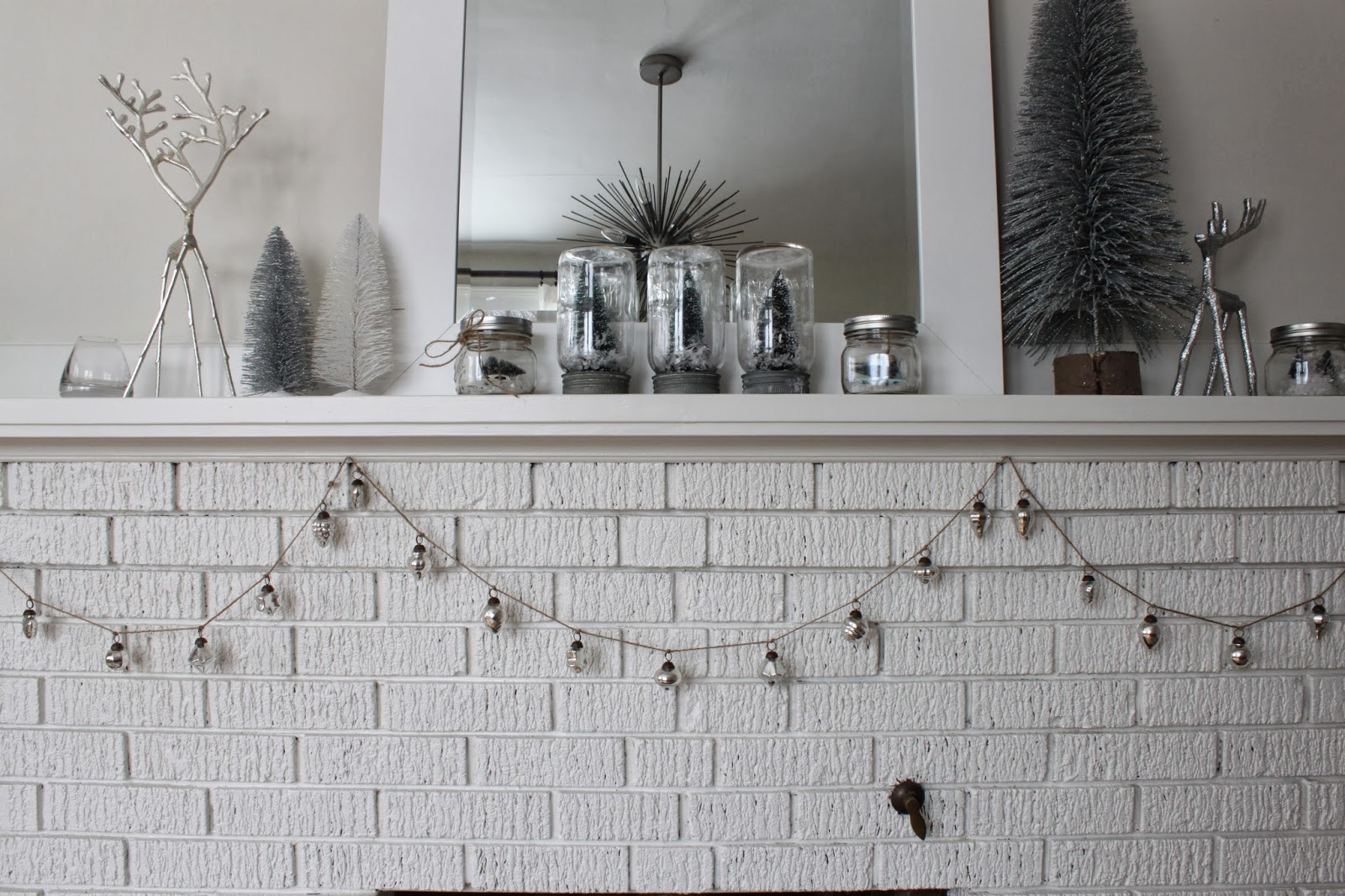 Vintage Christmas Mantel 