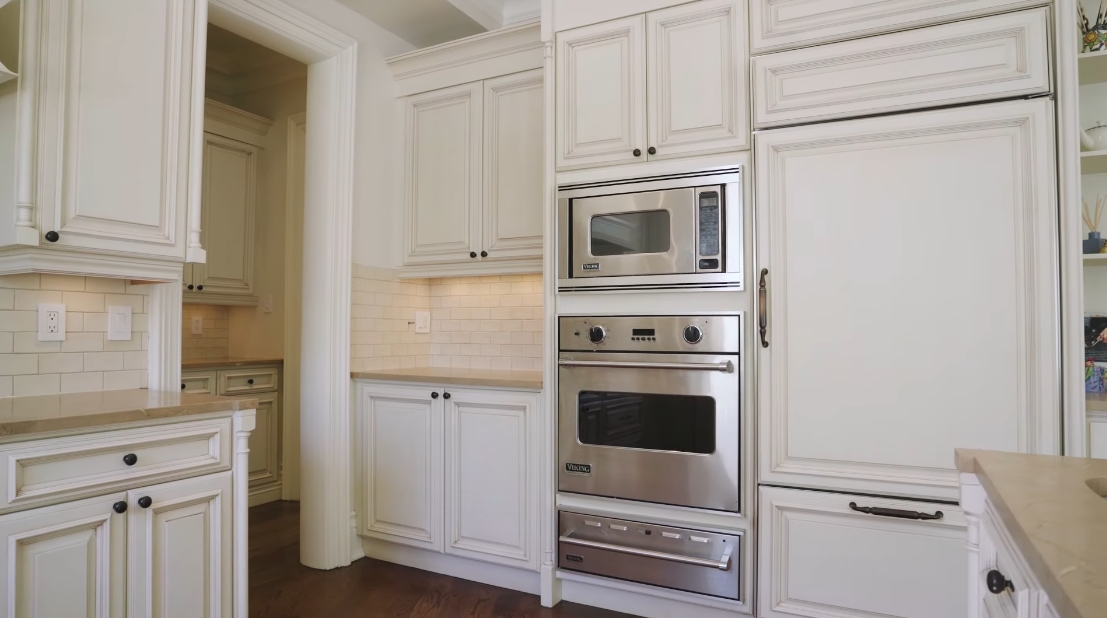 Tour 3 Donino Ct, North York, ON vs. 36 Interior Design Photos