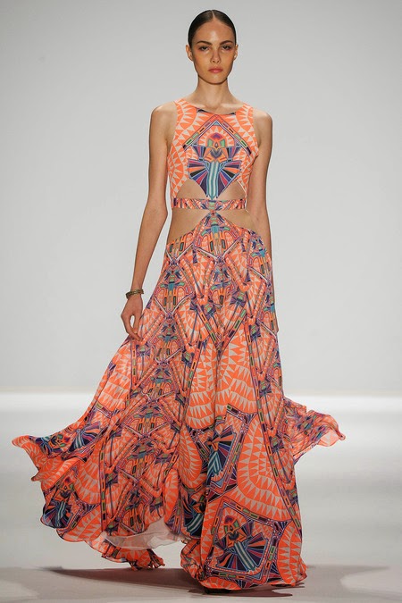 Couture Carrie: Pretty Patterned Gowns