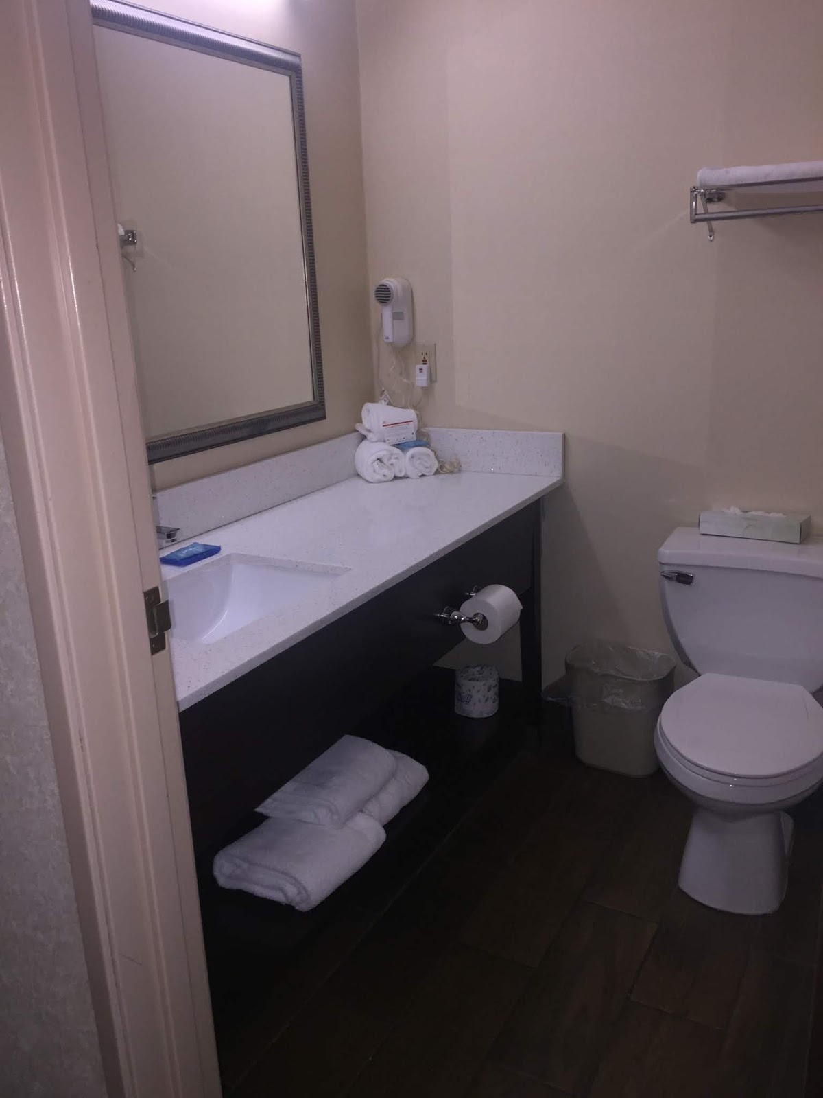 Travel Reviews & Information Warsaw, Indiana Holiday Inn Express