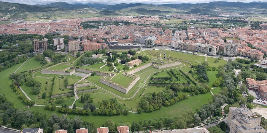 Ciudadela y murallas de Pamplona