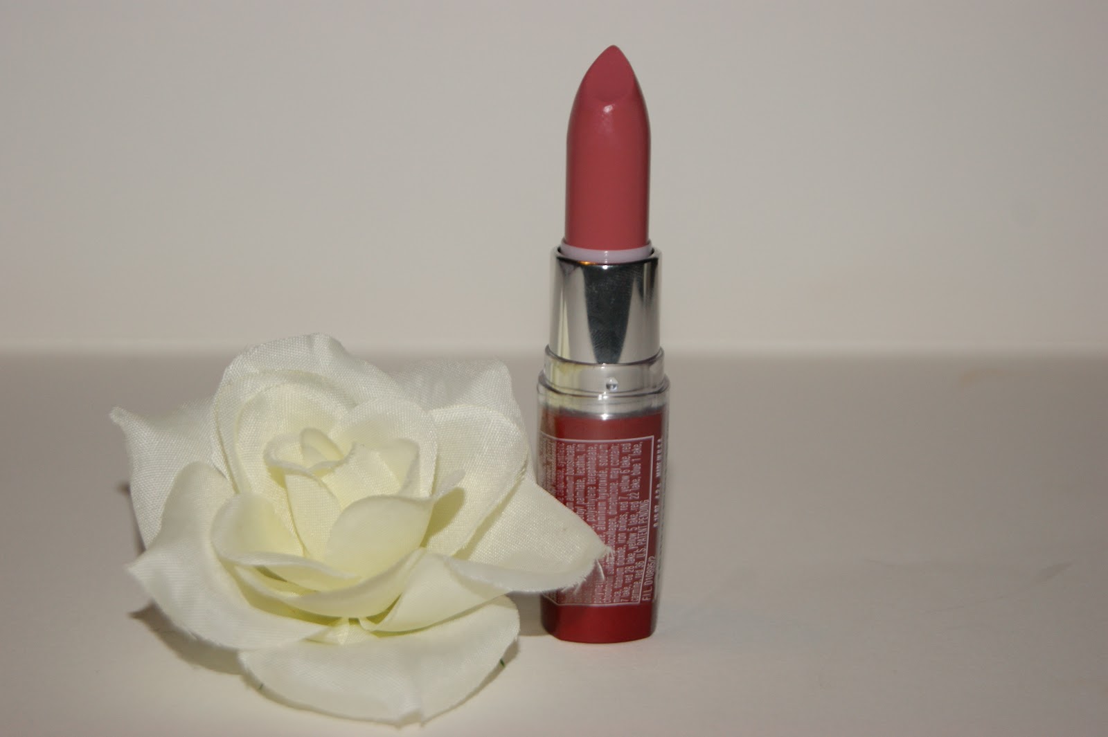 Maybelline Extreme Moisture Lipstick in Windsor Rose - Review | The Sunday  Girl | Rouge