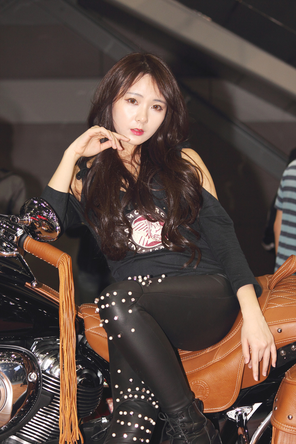 korean model park ji eun seoul motor show 2017 page 5 korean model park ji eun seoul motor show 2017 page 5