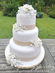 cake gold cream honey ribbon cakes lace pink flowers pearls flower