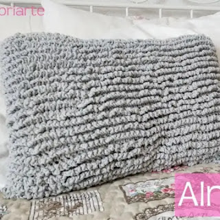 Cojín o Almohada a Crochet Cojín o Almohada a Crochet