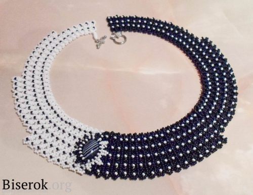 Black And White Domino Beaded Necklace Tutorial The Beading Best Beaded Necklace Patterns Black And White Domino Beaded Necklace Tutorial The Beading Best Beaded Necklace Patterns