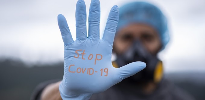 Ερευνα: Αν φυσάει τα σταγονίδια του σάλιου με τον κορονοϊό διανύουν έως 5,5 μέτρα