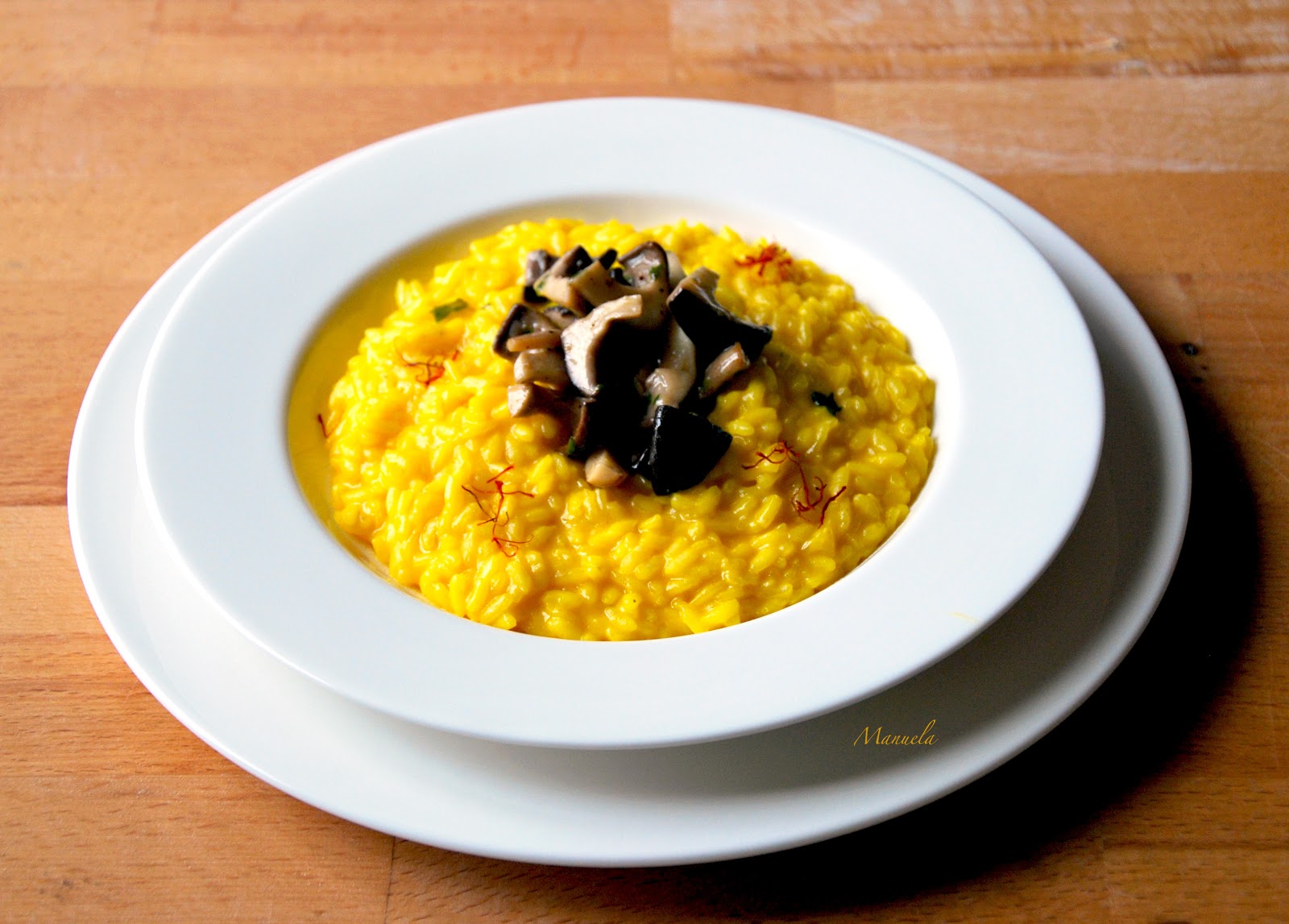 La via delle spezie Risotto allo zafferano con funghi cardoncelli